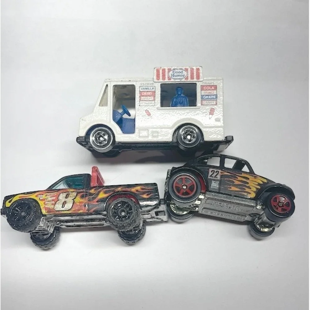 HOT WHEELS 20 Car Lot From 1969 Through 1990 2 Redlines‎ Novelty Racers More